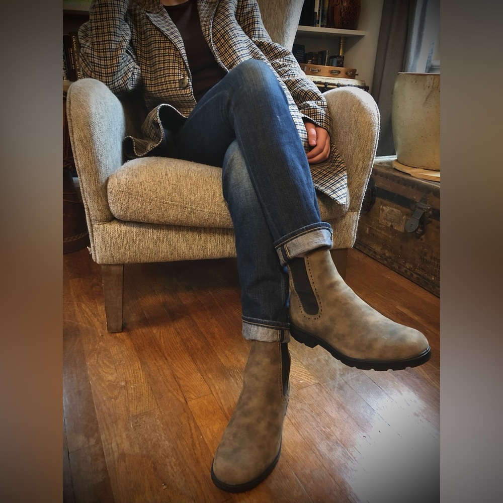 Blundstone #1351
WOMEN'S ORIGINALS
HIGH TOP BOOTS - RUSTIC BROWN